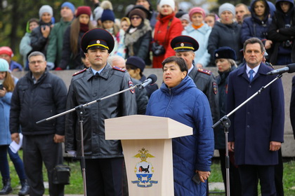 Курсантов Восточно-Сибирского института МВД поздравила с принятием присяги Ирина Синцова